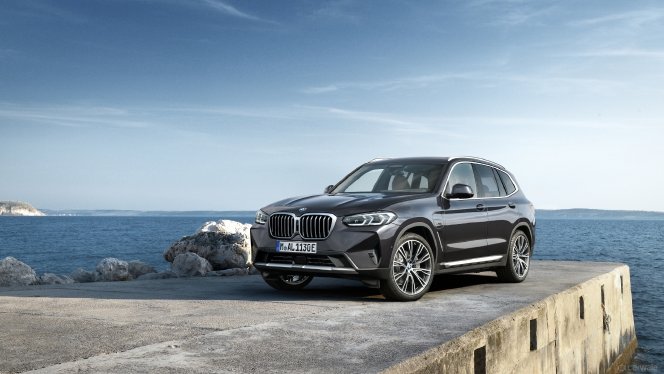 BMW X3 Facelift Image