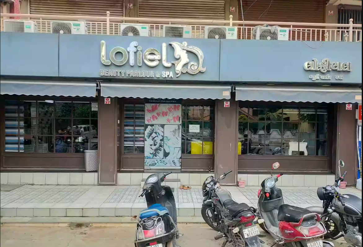 Lofiel Unisex Salon - Vasna - Ahmedabad Image