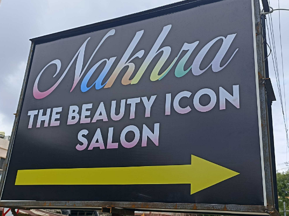 Nakhra Beauty Salon - Wardha Image