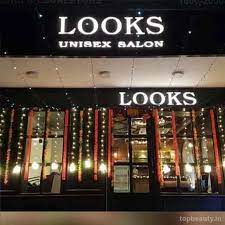 Looks Hair Studio And Unisex Salon - Nashik Image