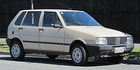 Fiat Uno 2000 Image