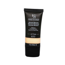 Half N Half Mineral Mousse Oil Free Foundation Image