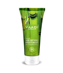 Vaadi Herbals Moisturizer Image