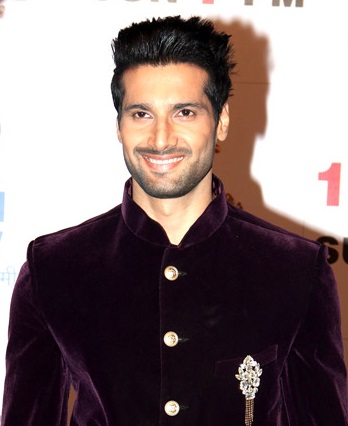 Aham Sharma Image