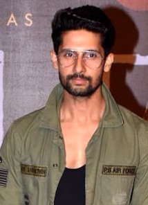 Ravi Dubey Image