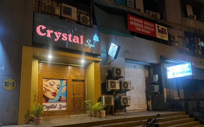 Crystal Spa - Vashi - Navi Mumbai Image