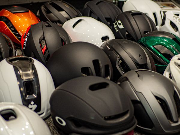 Helmet Buying Guide: Tips for Choosing the Best Helmet Image