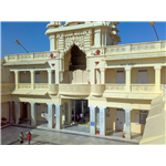 Kirti Mandir and Museum - Porbandar