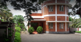 Bay Island Driftwood Museum - Kumarakom
