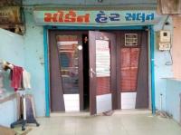 Mordern Hair Salon - Odhav - Ahmedabad