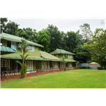 Elephant Pass Ayurveda & Yoga Retreat - Kodanad - Kochi