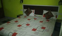 Alankar Tourist Home - Vyttila Junction - Kochi