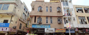 Hotel Shree Balaji Deluxe - Paharganj - Delhi