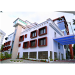 Hotel Hill Palace - Irimbanam Road - Ernakulam