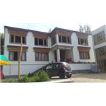 Layul Palace Guest House - Yurpung - Leh