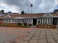 Turntable - Elk Hill - Ooty