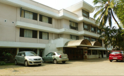Hotel Highway Garden Vista Rooms - Kochi