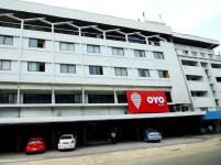 OYO 4002 Hotel Dwaraka - Kochi