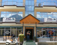 Hotel Surya Classic - Kangra