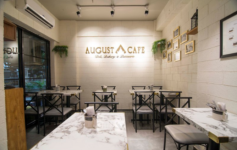 August Cafe - Lokhandwala - Mumbai