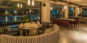 By The Waterside at The Club Mumbai - Juhu - Mumbai