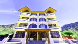Zara Resorts and Hotels - Manali