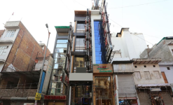 Hotel Guru Vas Inn - New Delhi