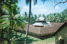Thiruvalathur Randu Moorthy Temple - Palakkad