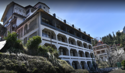 Hotel Snowcrests Manor - Old Manali - Manali