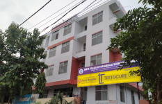 Saroj Hospital - Bari bazar - Varanasi