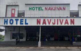 Navjivan Hotel - Dandia Bazar - Vadodara