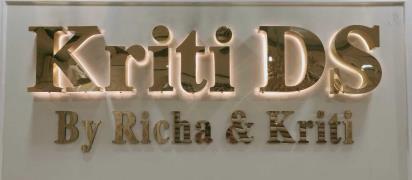 Kriti DS Makeup Beauty Studio - Pitampura - Delhi