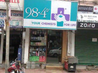 98.4 Degree - Model Town - Delhi