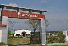 Naturoville Amrita Spa & Wellness Resort - Resham Majri - Dehradun