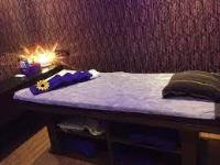 Majesty Spa - Adajan - Surat