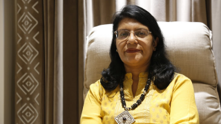 Dr. Renu Malik (Radix Health Care) - Nirman Vihar - Delhi