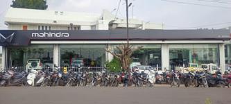 Mahindra Gadre Autocon - Murtizapur Road - Akola