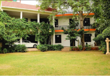 Farmstay Capsule Den - Chhatarpur - New Delhi