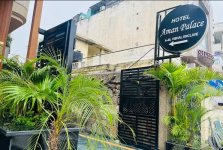 Hotel Aman Palace - Rajouri Garden - Delhi