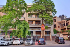 Majestic Inn - East Kailash - Delhi