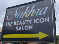 Nakhra Beauty Salon - Wardha