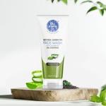 The Moms Co. Natural Green Tea Face Wash