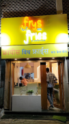 Frys With Fries by Fresh Catch - Bandra West - Mumbai