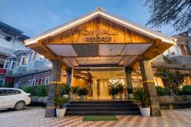 Snow Valley Resorts - Log Hut Area - Manali