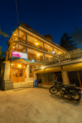 Vivaan Stays - Clubhouse Rd - Manali