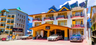 Hotel Six Season Regency - Gadherni - Manali