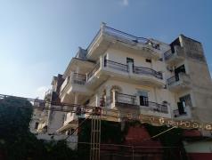 Varuna Palace - Chaukaghat - Varanasi