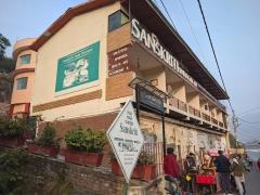 Sanskriti Vedic Retreat - Ganga Vatika - Rishikesh