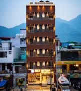 Holy Shivana Boutique Hotel - Tapovan - Rishikesh