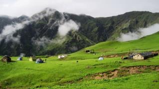 Dayara Bugyal Trek - Uttarkashi